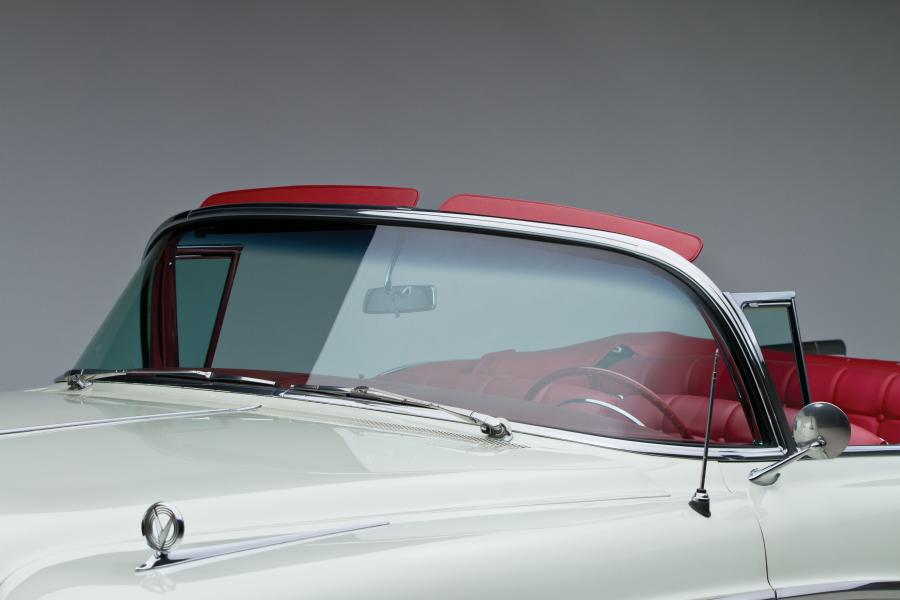 Детали экстерьера Buick Limited Convertible 1958 года  (фото 32 из 57)